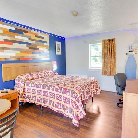 Scottish Inns Collinsville - Martinsville Екстер'єр фото